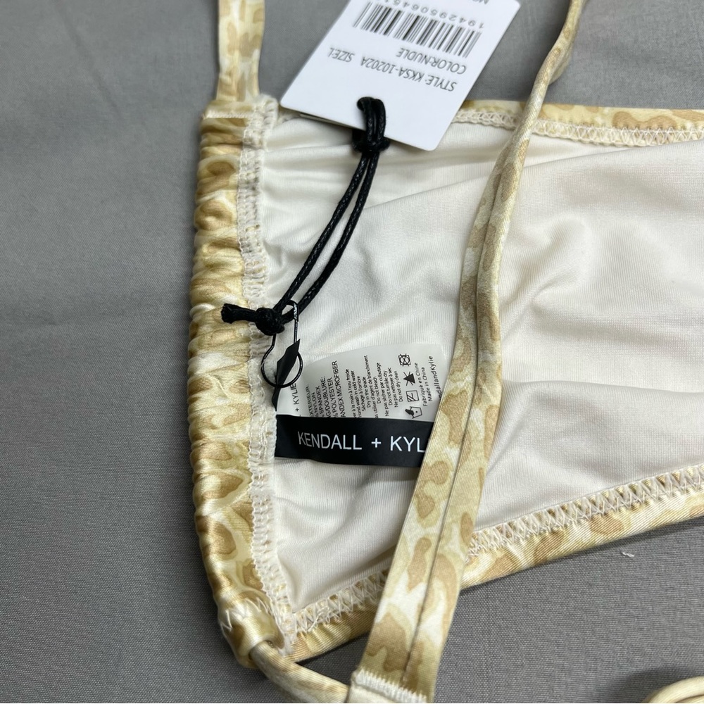 Kendall and Kylie Swim Top - Picture 4 of 5
